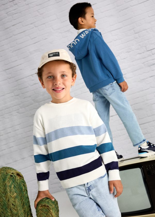 Sweter paski