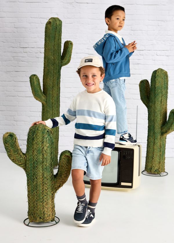 Sweter paski - obrazek 3