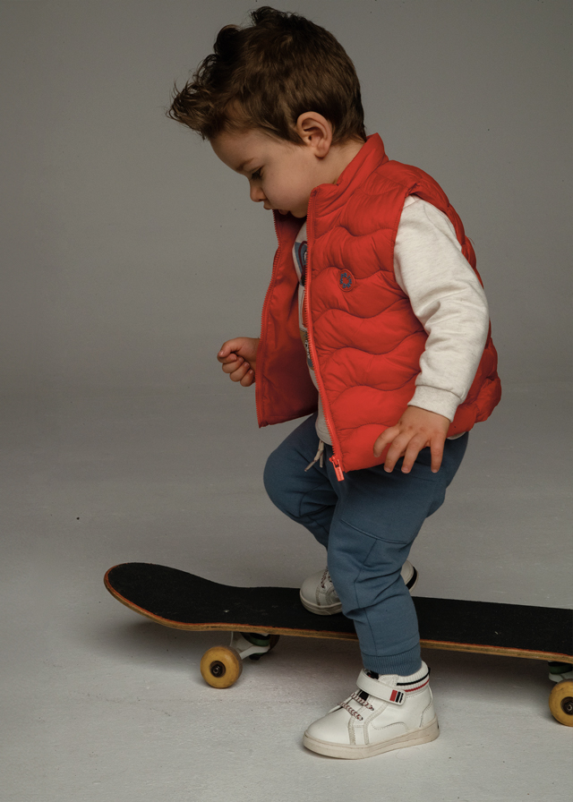 Komplet z bluzą i kamizelką - obrazek 2