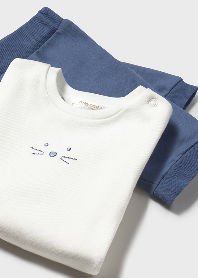 Dres 3-częściowy z koszulką - obrazek 4